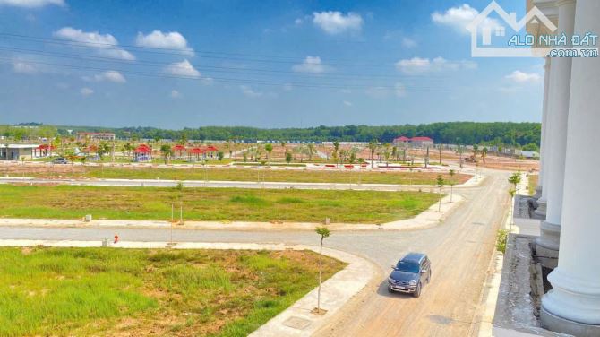 Cần Bán đất Nền Cách TP Thủ Đức 25 phút, Giá 900 Triệu/nền, Gần KCN Vsip 2