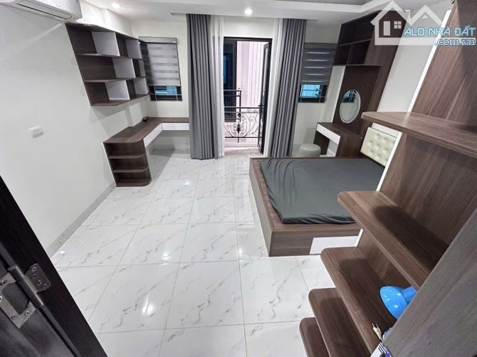 🏢 TOÀ CHDV 5 TẦNG - 18 PHÒNG FULL ĐỒ KHÉP KÍN 💰 DÒNG TIỀN 80TR/THÁNG - SỔ ĐỎ VUÔNG VẮN