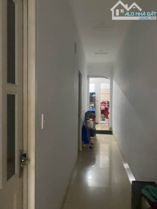 💥  NHÀ PHỐ CŨ HOÀNG DIỆU 230M2, 4PN, 4WC, PHÁP LÝ ĐẦY ĐỦ. 17 TỶ 8