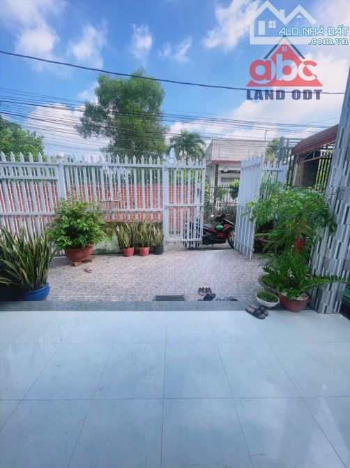 BÁN CĂN NHÀ KP2 PHƯỜNG TAM HIỆP , 127m2 giá 3,2 tỉ - 10