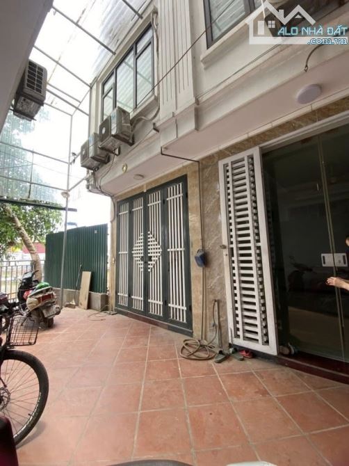 NHÀ ĐẸP 5 TẦNG, GẦN HỒ, TỔ 10, YÊN NGHĨA, HÀ ĐÔNG, DIỆN TÍCH 34M2, MT 3.1M, GIÁ 5.55 TỶ - 1