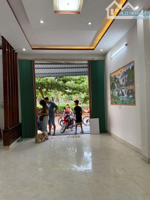 Bán nhà 3 tầng mặt tiền đường lưu trọng lư dt 45m2 giá 3ty800 - 1