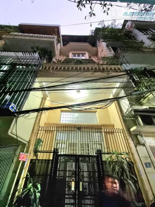 BÁN NHÀ PHÂN LÔ NGUYỄN PHÚC LAI - ĐỐNG ĐA 45.3m X4 TẦNG - MẶT TIỀN 4m - GIÁ: 12.5 TỶ - 1