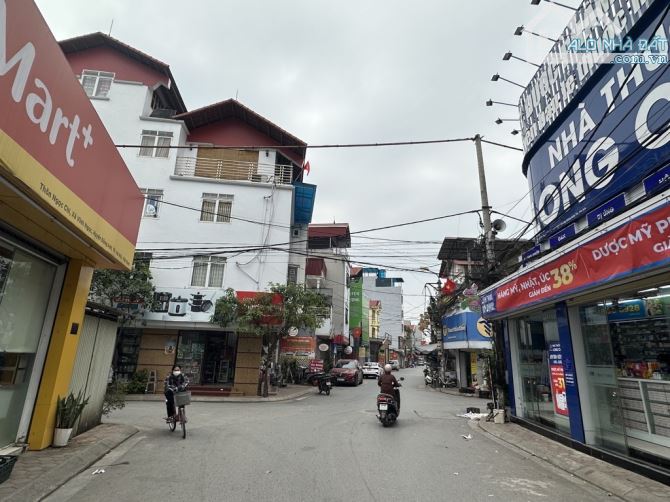 CHỦ NHÀ BÁN ĐẤT TẶNG NHÀ 3 TẦNG - VĨNH NGỌC ĐÔNG ANH - Ô TÔ VÀO TẬN NƠI – 61M² - NHỈNH 8 T - 1