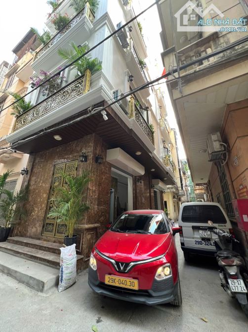 Phân lô phố Trần Quốc Hoàn, đại học Sư Phạm, Cầu Giấy, ô tô, kinh doanh, 40m2, giá 13.9 tỷ - 1