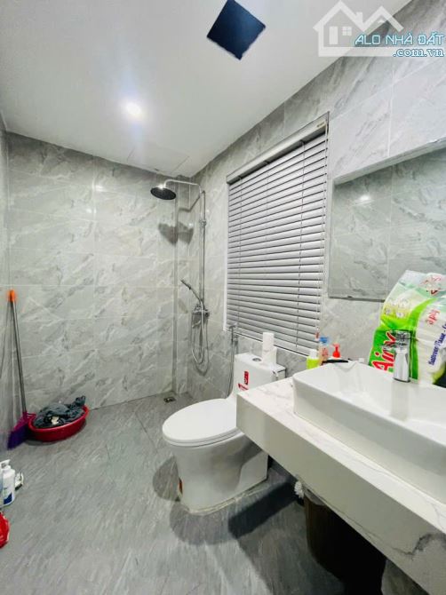 🏡 SIÊU PHẨM! BÁN NHÀ 48M2- THẠCH BÀN - LONG BIÊN - THANG MÁY- Ô TÔ- GẦN AEON, CHỈ 10.5 TỶ - 1