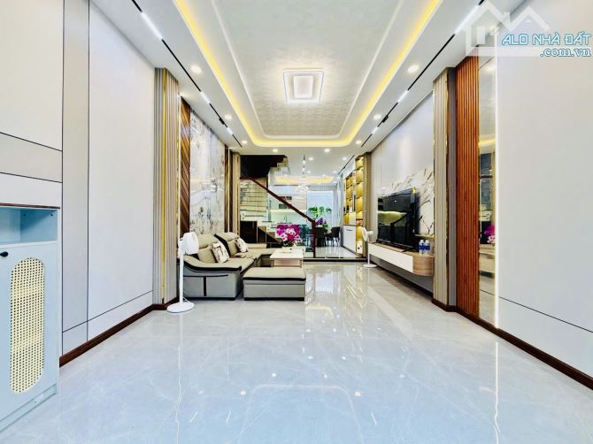 Bán nhà Lê Văn Thọ Gò Vấp, xe tải đậu cửa, 4 tầng mới xây, full nội thất, giá 7 tỷ 6 nhỉnh - 1