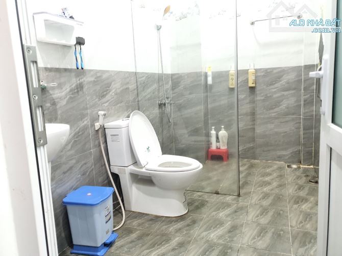 NHÀ MẶT TIỀN, DIỆN TÍCH LỚN (4.5X16) KHU DÂN TRÍ CAO , ĐƯỜNG OTO 8M, GIÁ GIẢM SÂU. - 1
