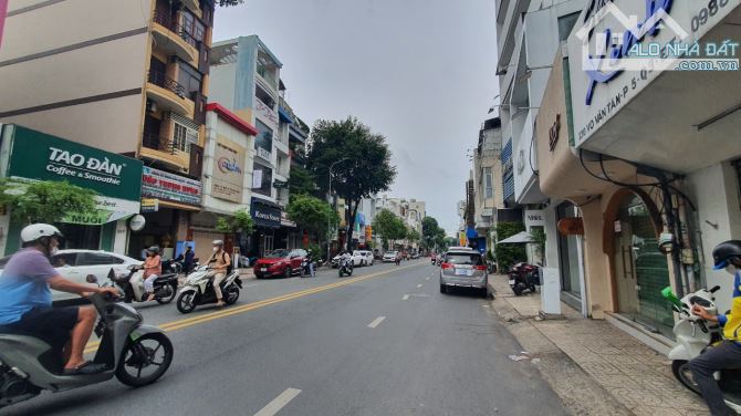 Hot – mặt tiền Võ Văn Tần 2 chiều – DT: 4.5 x 22m , CN : 90m2 – giá chỉ 46.5 tỷ - 1