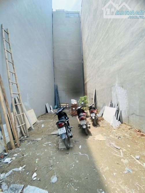 Linh đàm - phân lô vỉa hè - ô tô tránh kinh doanh - 1