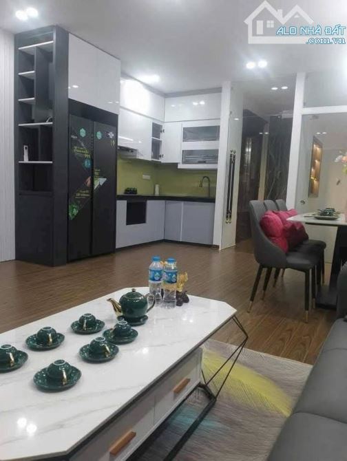 NHÀ ĐẸP PHỐ VƯƠNG THỪA VŨ_TX_OTO TRÁNH_GARA 2 OTO_KD ĐỈNH_DT 50m2_7TẦNG_GIÁ 21.3 Tỷ - 1