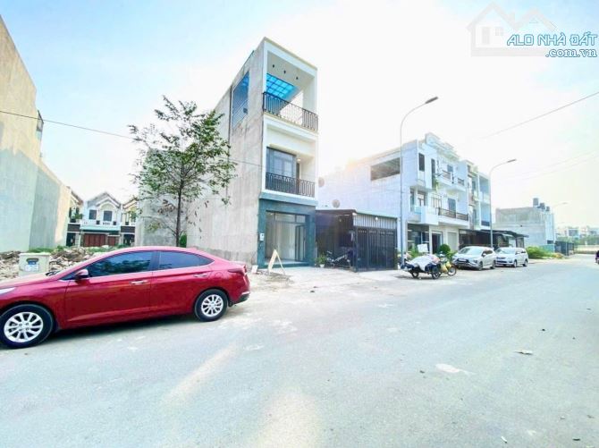 BÁN NHÀ 1 TRỆT 2 LẦU MẶT TIỀN ĐƯỜNG LỚN - KDC HÓA AN - CỔNG SAU POUCHEN. GIÁ CHỈ 4,3 TỶ - 1