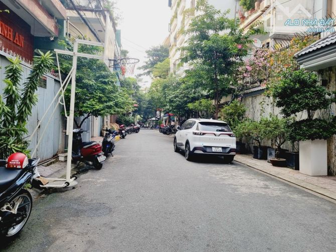 Biệt thự khu K300-P12-Tân Bình, 9,2x12m 4 tầng ST giá chỉ 19,5 tỷ thương lượng - 1