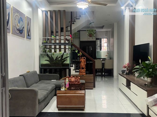 Cô Thoa giảng viên Đại học công nghiệp bán nhà về quê, diện tích 33m2 sát đại học cônghiệp - 1