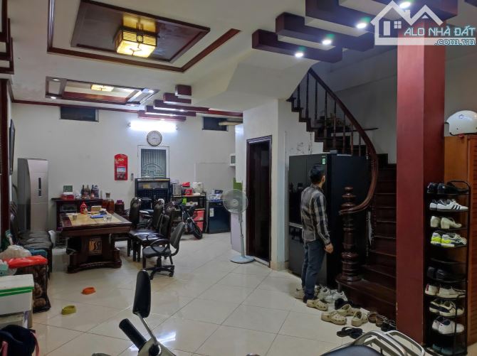 Bán nhà Phân Lô Quần Ngựa, DT 63m x 5 tầng, mặt tiền 6m, gara ô tô, 23.99 tỷ đồng - 2