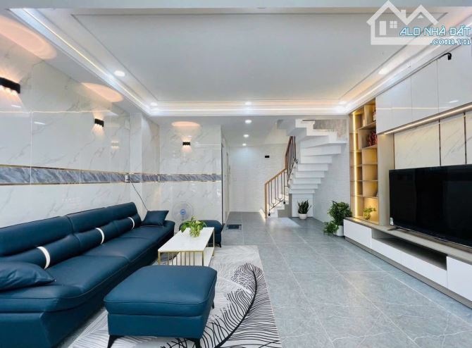 CHỦ THIỆN CHÍ CẦN BÁN NHÀ ĐƯỜNG CÔ GIANG, P.CÔ GIANG, QUẬN 1 - GIÁ:5TỶ420/78M2 (5,2x15M) - 2