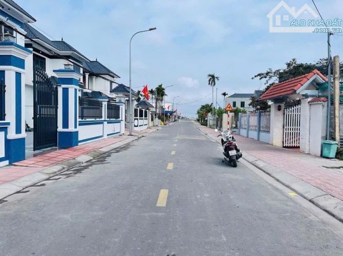 ✅ CẦN BÁN LÔ GÓC 137M NGANG 5M XÃ ĐẠI ĐỒNG , KIẾN THỤY , GẦ DỰ ÁN VIN. GIÁ CỈ 23 TRIỆU. - 2
