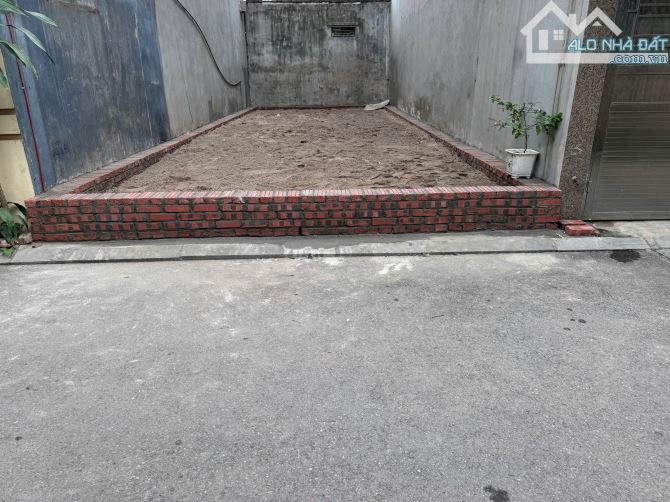 HIẾM – ĐẸP – TRUNG TÂM THỊ TRẤN ĐÔNG ANH  - NGÕ 4,2M THÔNG Ô TÔ. GIÁ VIP - 2