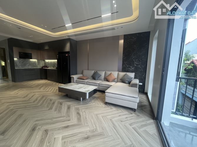 SIêu phẩm Nguyễn Sơn,khu Vip Hàng không,phân lô,45M,6 tầng thang máy.gara ô tô,Hơn 14 Tỷ. - 2
