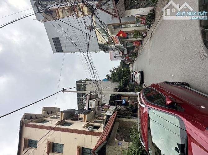 CHỦ NHÀ BÁN ĐẤT TẶNG NHÀ 3 TẦNG - VĨNH NGỌC ĐÔNG ANH - Ô TÔ VÀO TẬN NƠI – 61M² - NHỈNH 8 T - 2