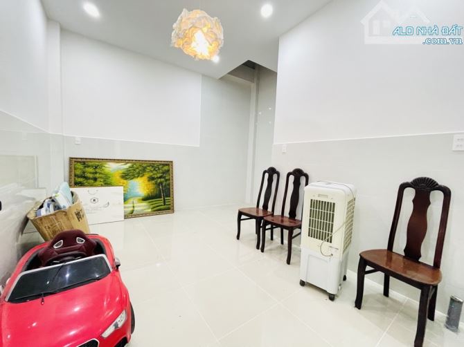 65M² – BÁN NHÀ ĐẸP QUANG TRUNG – 4 TẦNG - 8 PN – HẺM XE TẢI – P10 GÒ VẤP – NHỈNH 6.5 TỶ - 2