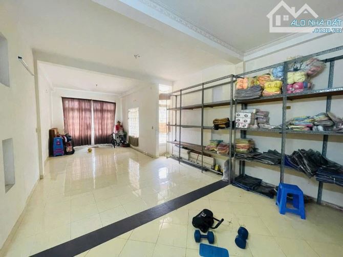 Bán nhà hẻm 8m Thoại Ngọc Hầu Tân Phú 5x27m đúc 3 lầu giá 13.5 tỷ TL (gần ngay Nguyễn Sơn) - 2