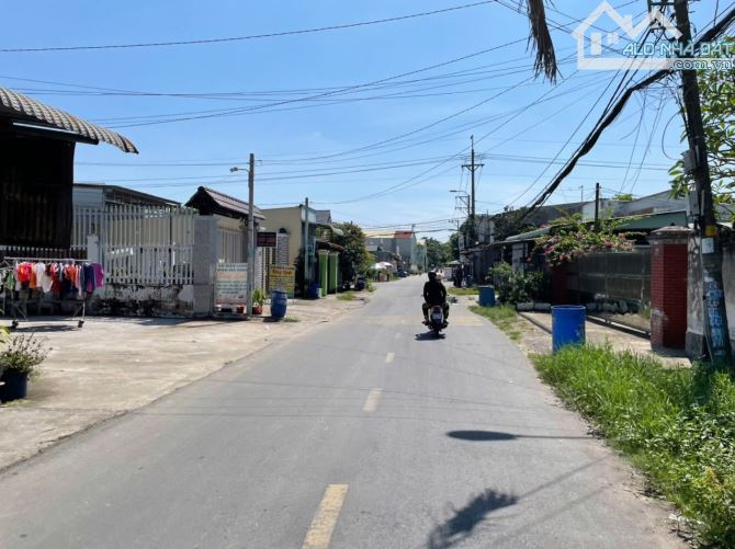 Cần bán lại lô đất Tân Phú Trung củ chi 155m2 full thổ cư giá bán 870 triệu, Sổ Hồng Sẵn - 2