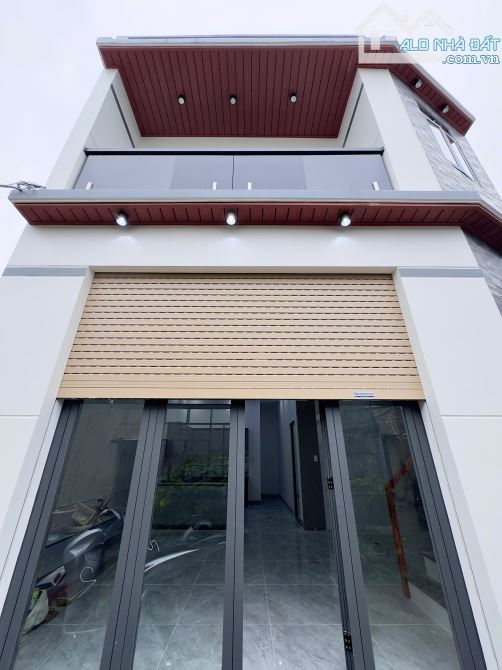 CHỦ GỬI BÁN NHÀ 1TRỆT 1LẦU (CÓ HOÀN CÔNG) MỚI 100% - P. QUANG VINH. GIÁ CHỈ 2,9 TỶ - 2