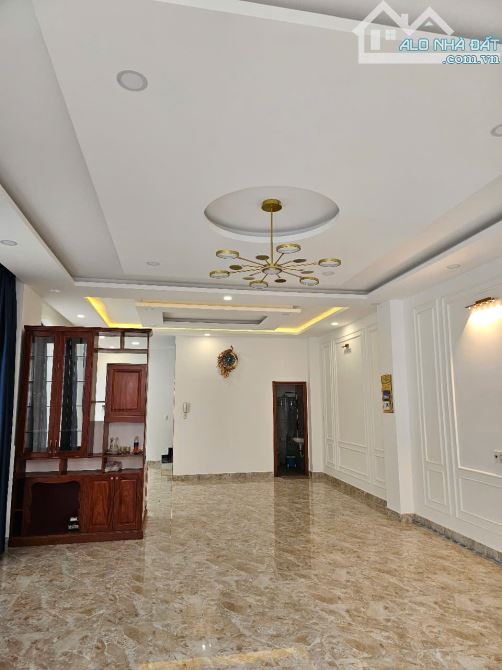 🏨 Khách Sạn 2 mặt tiền, Đã hoàn công,Tặng Full nội thất 9 phòng KD Hồ Xuân Hương 500 mét - 1