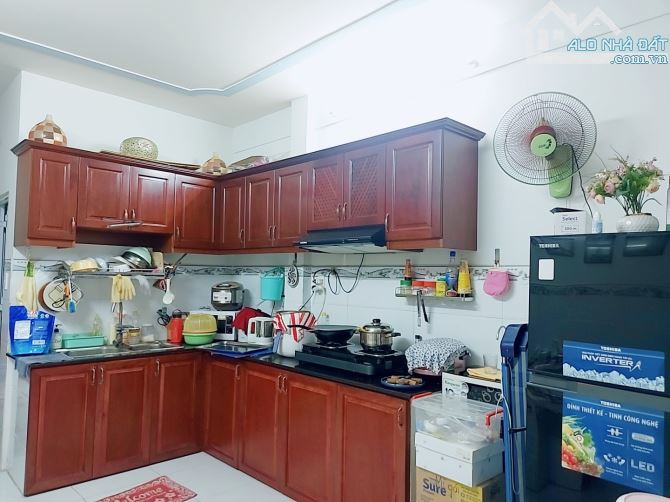 Bán gấp nhà 51m2. 2 tầng. Trần thị Trọng.(cống lỡ) .p15. Tân Bình - 3