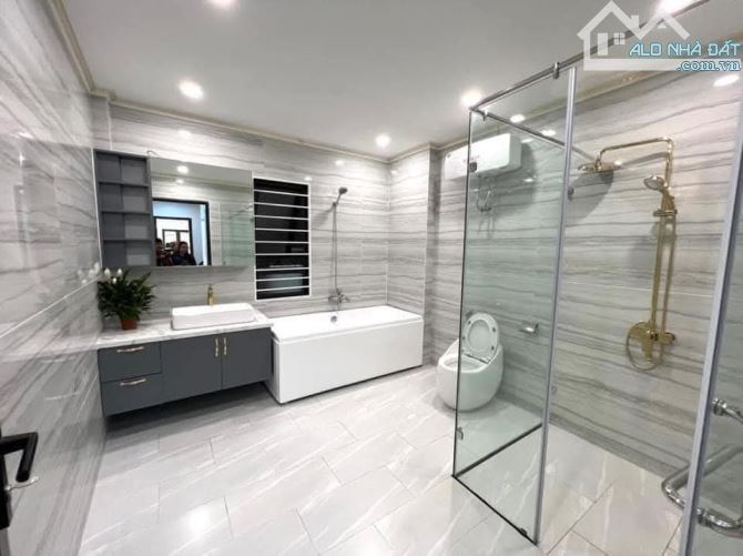 BÁN NHÀ PHỐ THÁI THỊNH ĐỐNG ĐA 61m X5 TẦNG - MẶT TIỀN 3.5m - GIÁ: 14 TỶ - 3