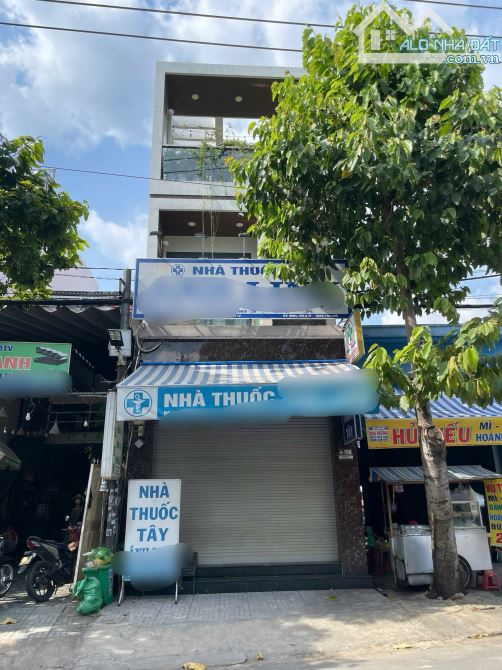 Nhà 3 lầu Mặt Tiền mới đẹp Huỳnh Thị Hai 4mx15m đường rộng 10m giá 8 tỷ 9 TL: - 3