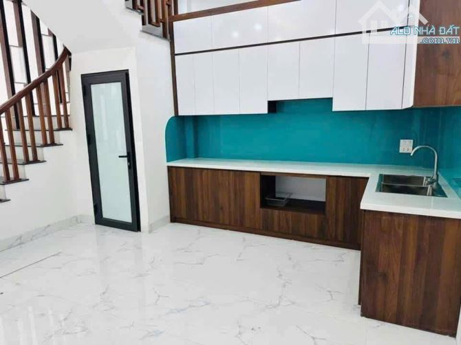 BÁN NHÀ NGÕ 77 BÙI XƯƠNG TRẠCH 42m2 6 TẦNG MT 3m CHỈ 8.6 TỶ - 3