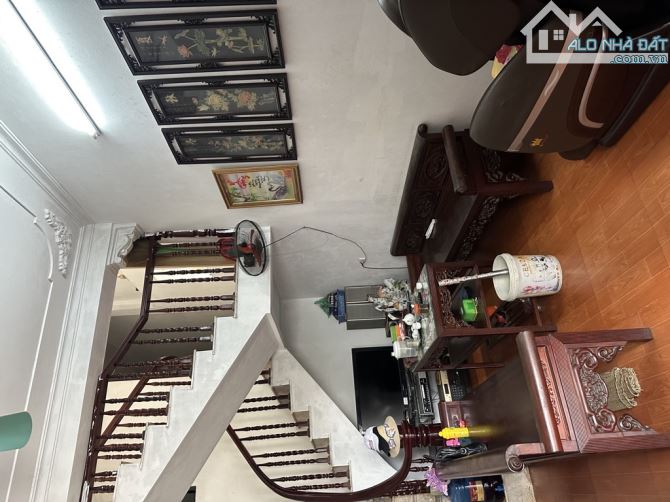 CHỦ NHÀ BÁN ĐẤT TẶNG NHÀ 3 TẦNG - VĨNH NGỌC ĐÔNG ANH - Ô TÔ VÀO TẬN NƠI – 61M² - NHỈNH 8 T - 3