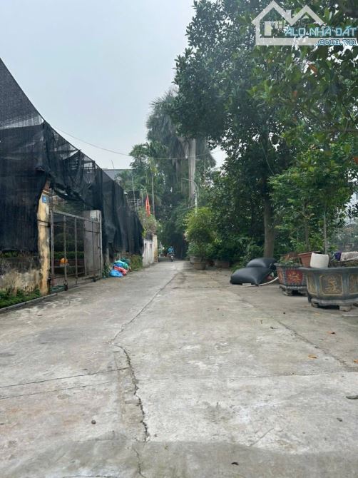 Gia chủ cần bán 70,5 m đất tại Phụng công - 3