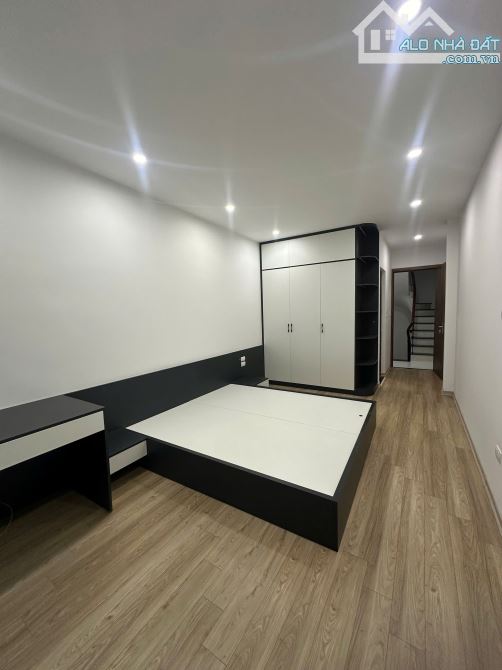 Bán nhà Cầu Cốc 30m2 5Tầng Mặt Tiền 3.8m Chỉ Nhỉnh 5Tỷ - 3