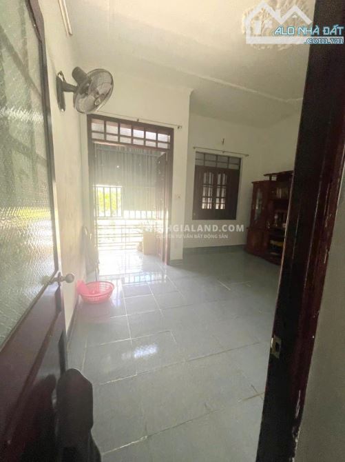 BÁN NHÀ ĐƯỜNG HÀN THUYÊN_PHƯỜNG 10_VŨNG TÀU_TIỆN ÍCH XUNG QUANH ĐẦY ĐỦ_CÓ SÂN Ô TÔ - 3