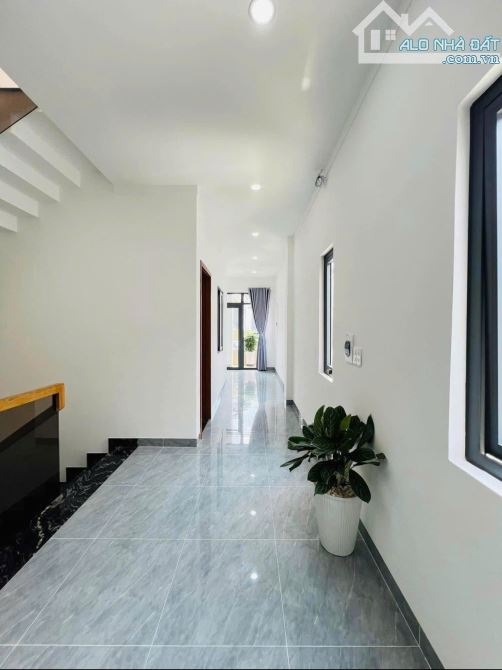 GIÁ TỐT NHÀ NGUYỄN BIỂU,QUẬN 5. GIÁ 4TỶ130/65m2(5mx13m).SỔ HOÀN CÔNG. ĐANG CHO THUÊ 27TR/T - 3