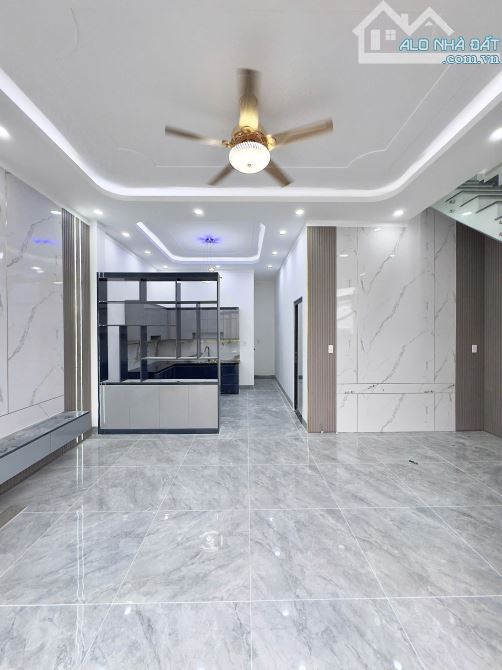 CHỦ GỬI BÁN NHÀ 1TRỆT 1LẦU (CÓ HOÀN CÔNG) MỚI 100% - P. QUANG VINH. GIÁ CHỈ 2,9 TỶ - 3