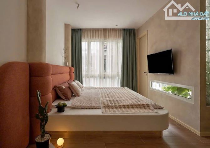 SIÊU PHẨM NHÀ HXHTẶNG FULL NỘI THẤT CAO CẤP - THÀNH THÁI P14 QUẬN - 37M2 - 5TẦNG - 12 TỶ - 3