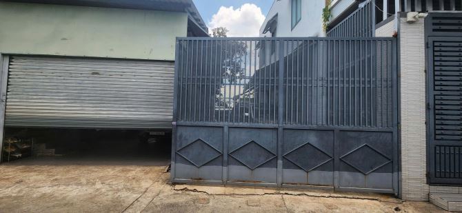 Nhà cấp 4 đường LÊ VĂN KHƯƠNG, phường THỚI AN, Q12, dt 351,3m2 (9,75mx36m), 42Tỷ - 3