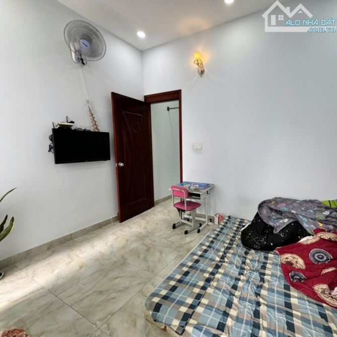 Hẻm xe hơi thông, đường Nguyễn Tư Giản, Gò Vấp, 4x15m, Chỉ 5 Tỷ 99 - 3