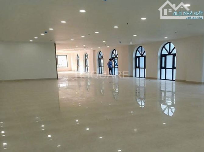 Building for lease - Cho thuê tòa nhà VP 2.500m2 P. Thảo Điền, TP. Thủ Đức, ngang lớn 12m - 4