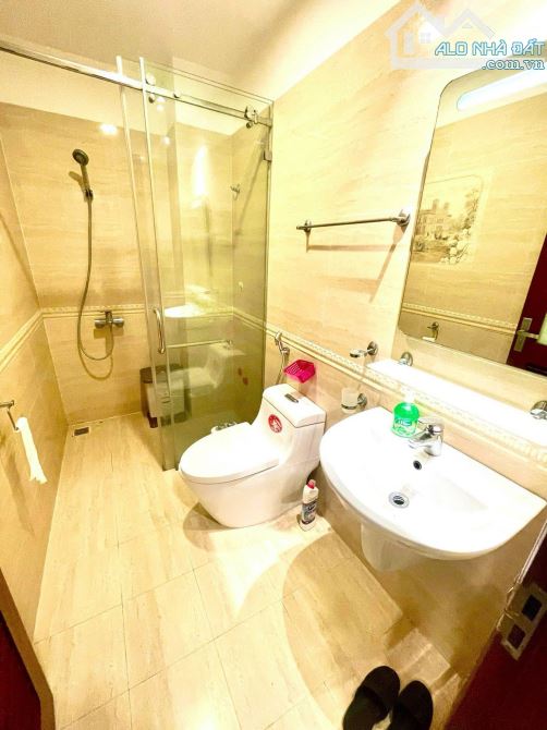 Bán tòa nhà KD ô tô vào nhà Nguyễn Thị Định Diện tích 60m2, 6 tầng, giá 35 tỷ - 4