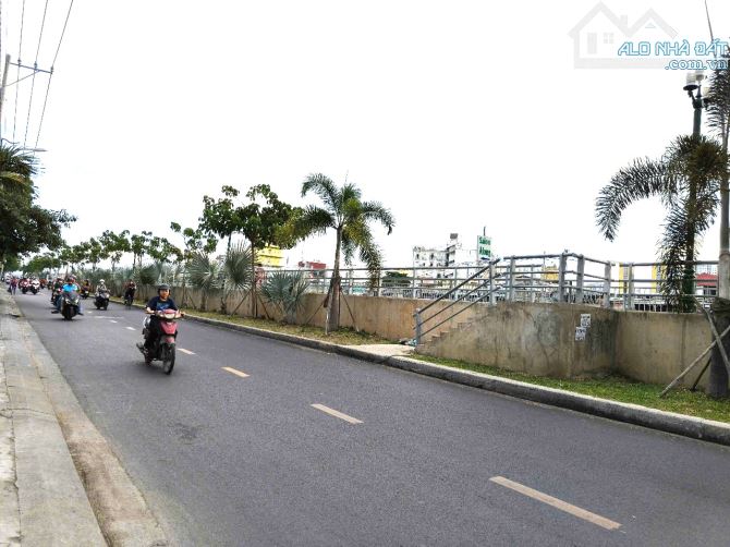 💼 Bán Nhà Mặt Tiền Mê Cốc – Sầm Uất – Gần Cầu Rạch Cát – Ở Ngay Hoặc Kinh Doanh - 4