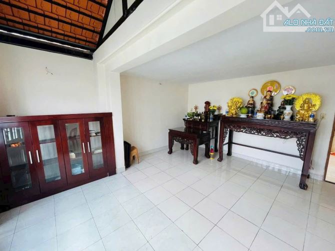 Bán nhà hẻm 8m Thoại Ngọc Hầu Tân Phú 5x27m đúc 3 lầu giá 13.5 tỷ TL (gần ngay Nguyễn Sơn) - 4
