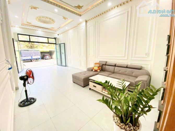 BÁN NHÀ 1 TRỆT 2 LẦU MẶT TIỀN ĐƯỜNG LỚN - KDC HÓA AN - CỔNG SAU POUCHEN. GIÁ CHỈ 4,3 TỶ - 4