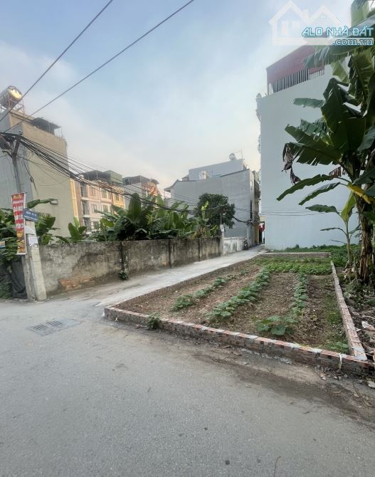 Bán Đất Siêu Đẹp Lô Góc, Mặt Đường Rộng ÔTô Trung Tâm Tổ 15 Yên Nghĩa Hà Đông Giá 3.2tỷ - 4