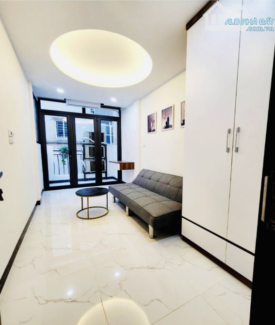 BÁN NHÀ PHỐ HÀNG CHUỐI- Q. HBT- NHÀ ĐẸP - NGÕ RỘNG THOÁNG - 23m2 - 5 TẦNG - 6.48 TỶ - 4
