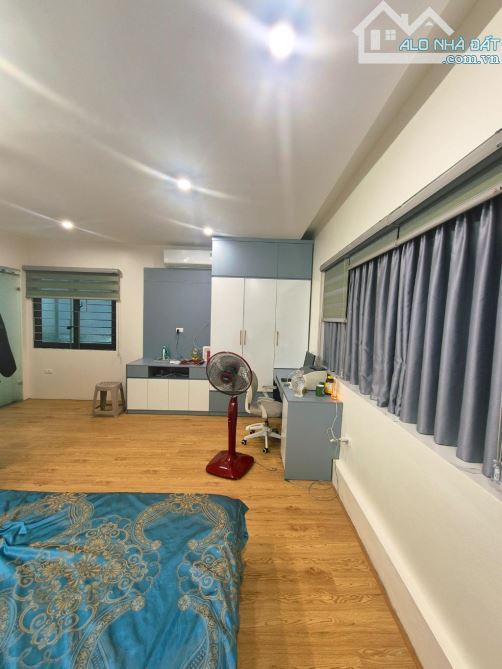 BÁN NHÀ RIÊNG PHỐ TÂY SƠN QUẬN ĐỐNG ĐA - 7 TẦNG THANG MÁY NGÕ THÔNG - CHÀO GIÁ 14.3 TỶ. - 4